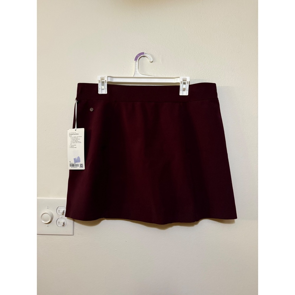 Lululemon Ribbed-Knit Mini Skirt Garnet Size XL NWT